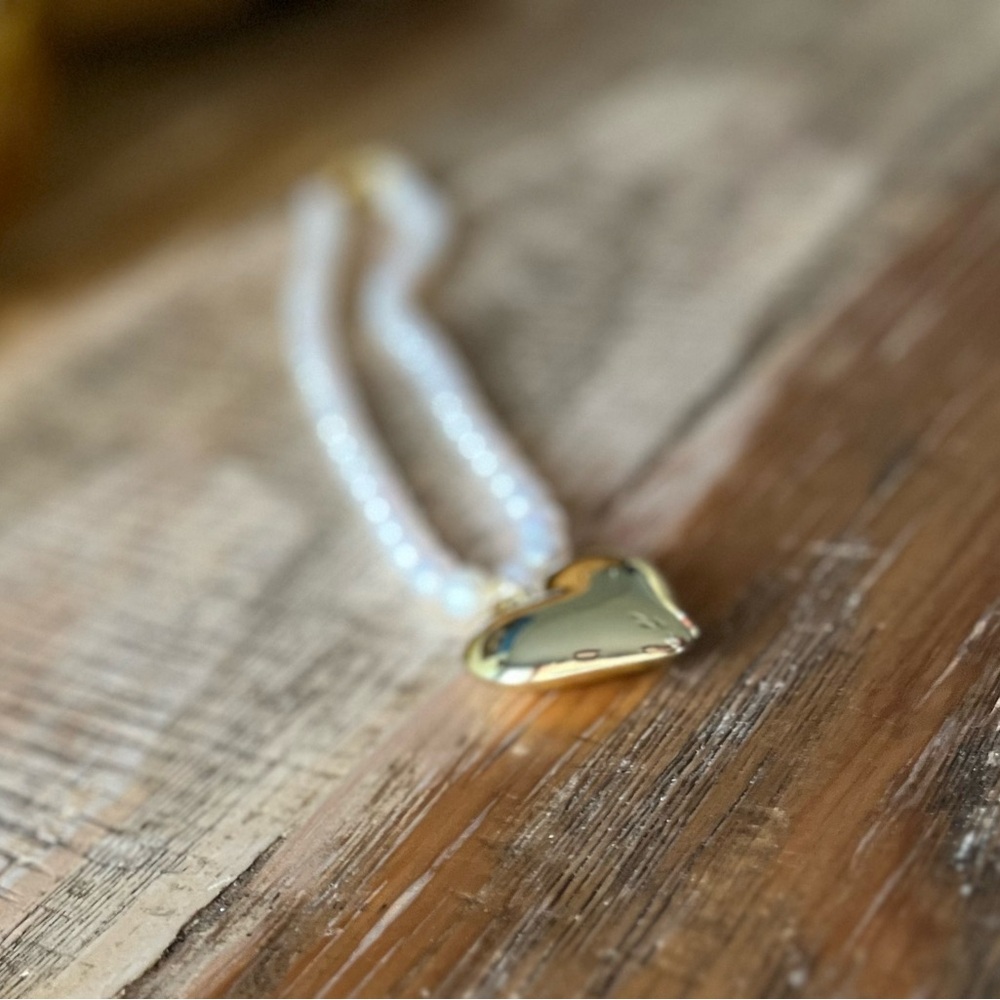 Pearl Necklace with Gold Heart Pendant - 18 Inch Length - Picture 4 of 4